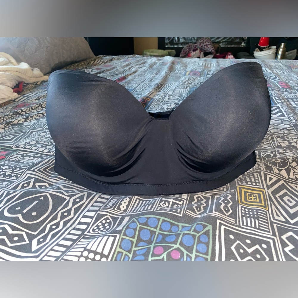 15% OFF (2 items) FREE Shipping (3+ items)